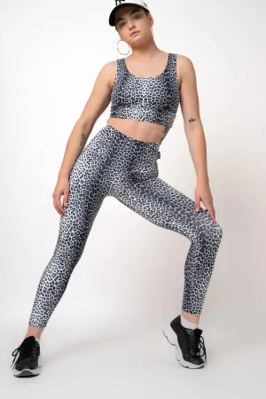 Body Contouring High Waisted 7/8 Leggings - Jag Swag White