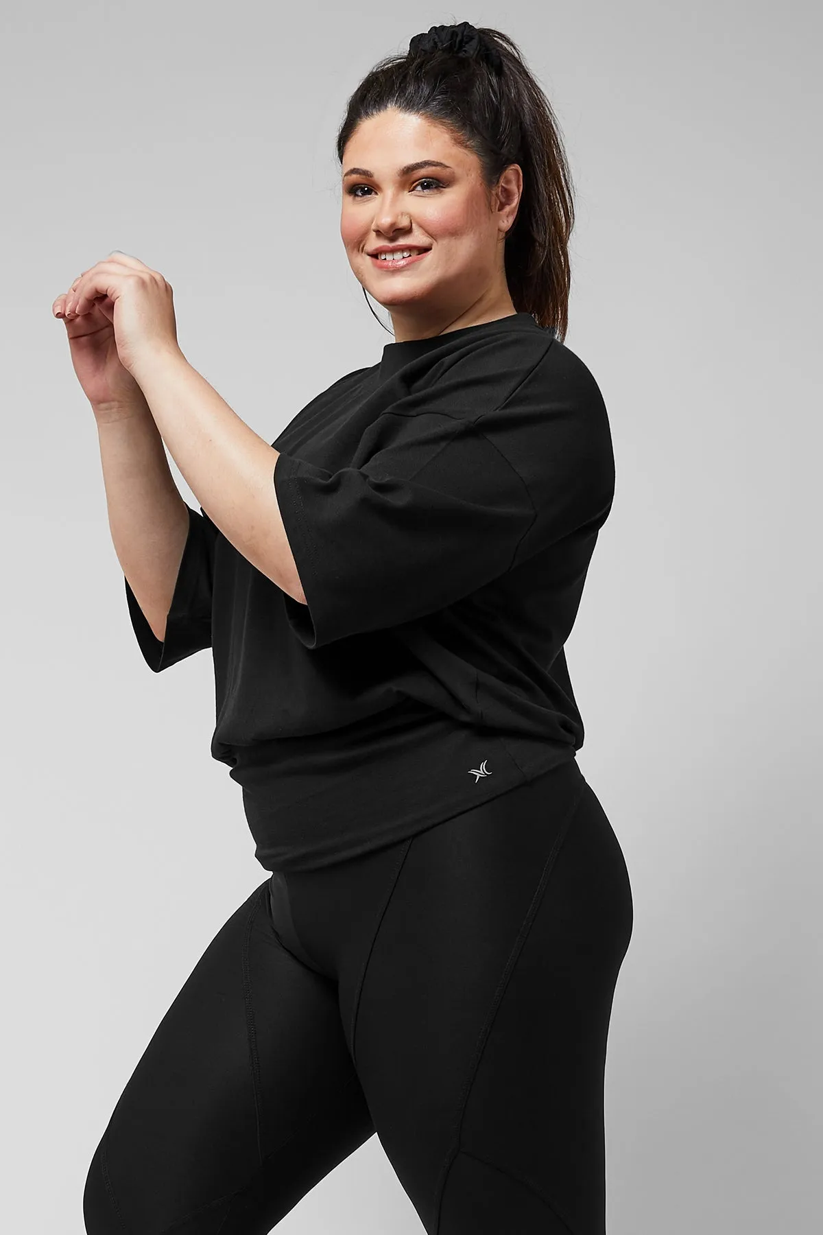 Yoga Elbow Sleeve Top with Cuffed Waistband Black