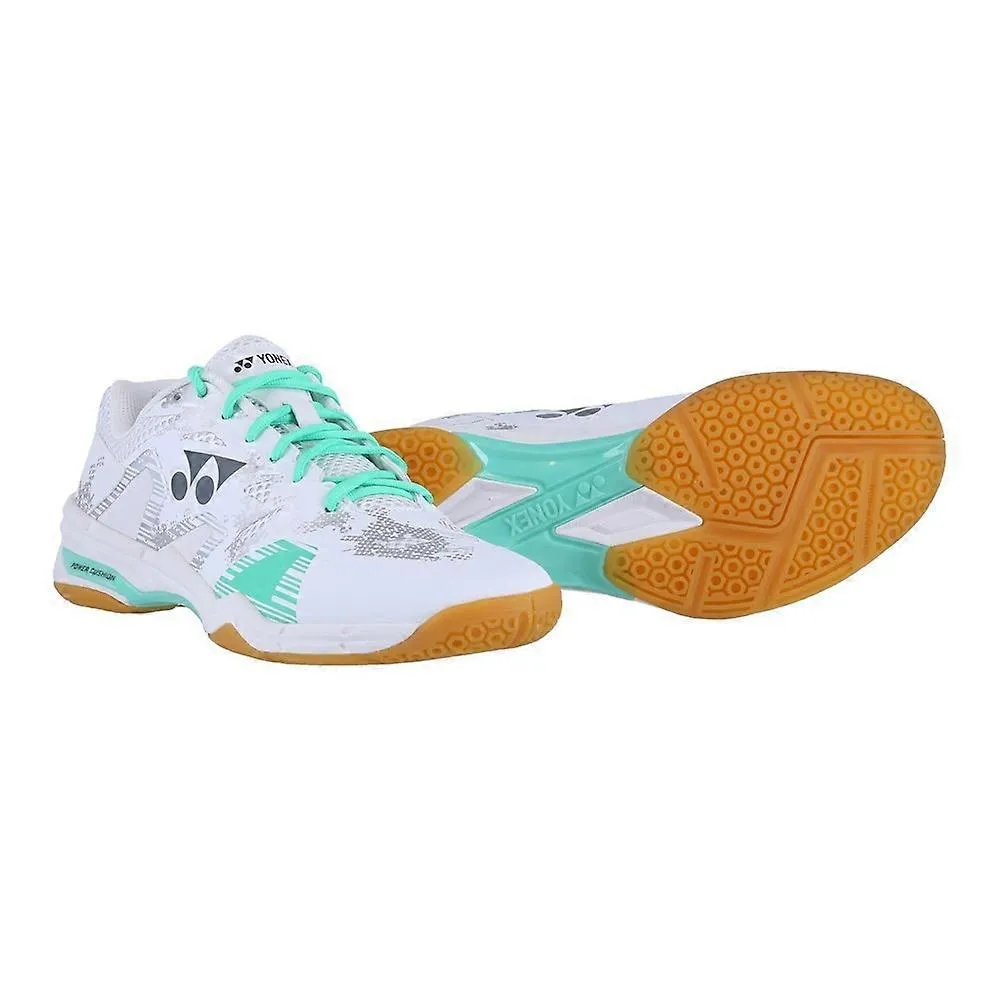 YONEX POWER CUSHION ECLIPSION X.