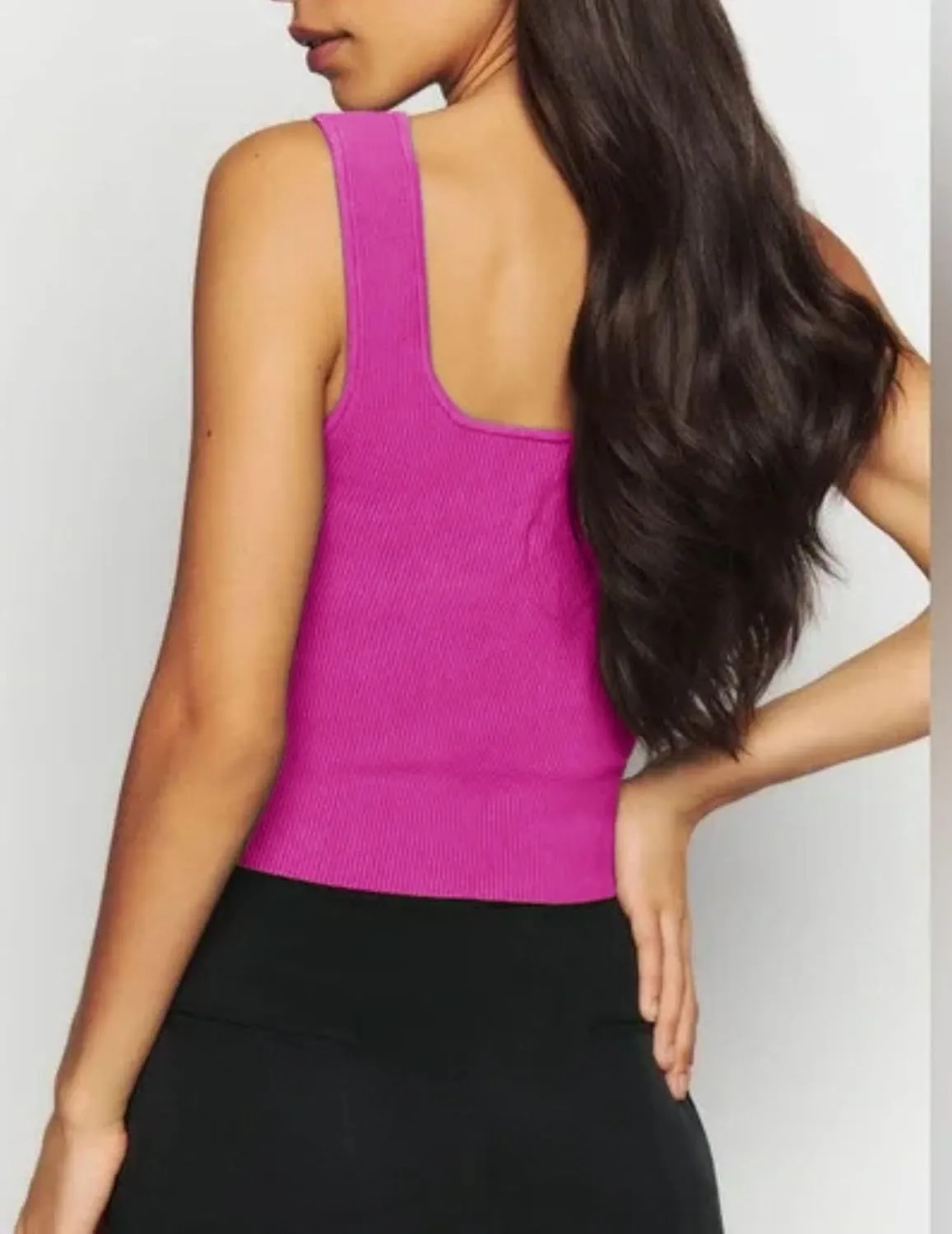 Zeagoo Womens 2024 Summer Tank Top Square Neck Ribbed Knit Crop Top Sleeveless Camisoles Slim Fitted Basic Sweater Shirt